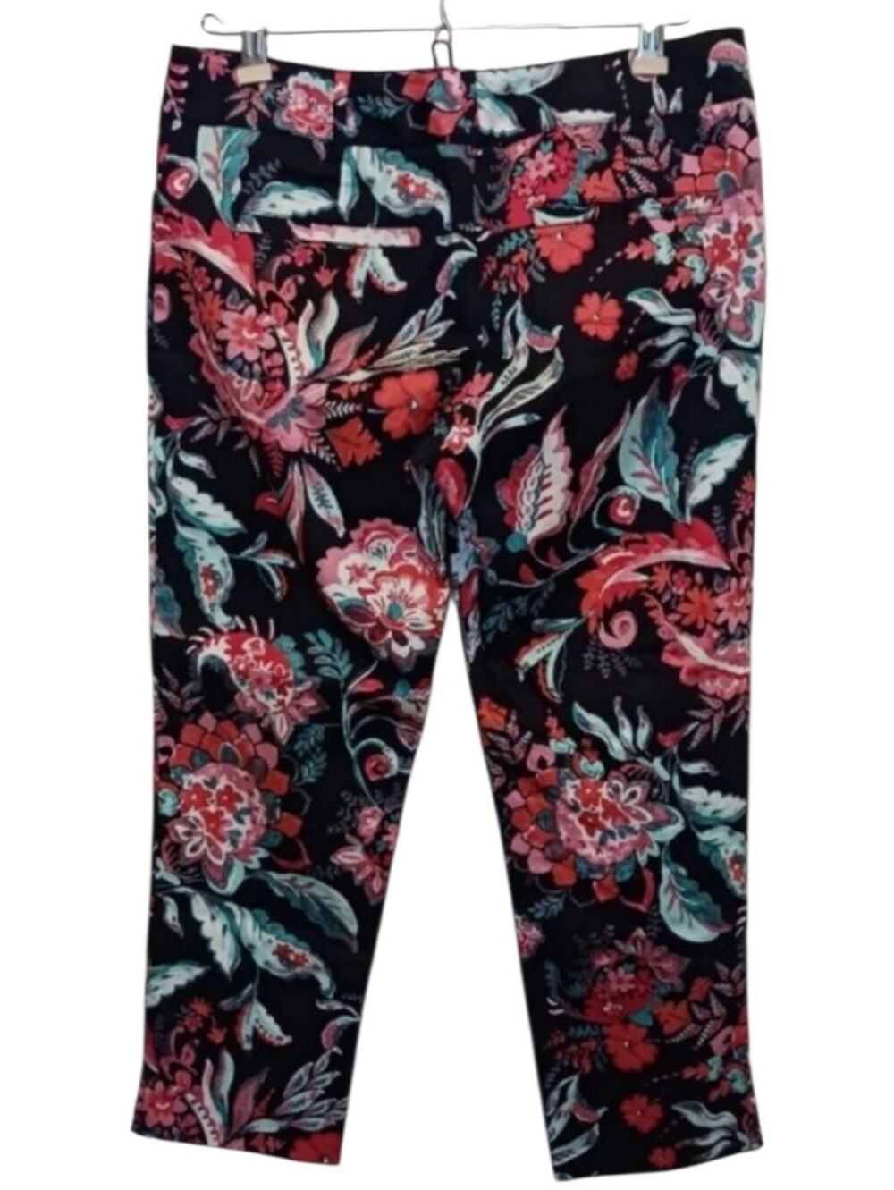 NY&C Women's 10 Floral Print Capri Leggings - Black with Pink & Teal Flowers - Picture 4 of 8